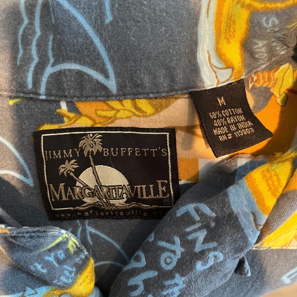 Margaritaville Hawaiian Shirt Mens S Jimmy Buffet Lifesaver Women Shark Fins AOP - Picture 3 of 5